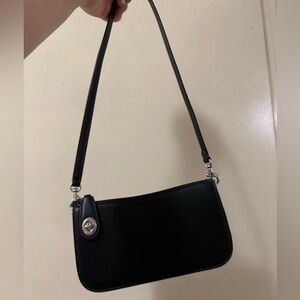 Coach Penn Shoulder Bag